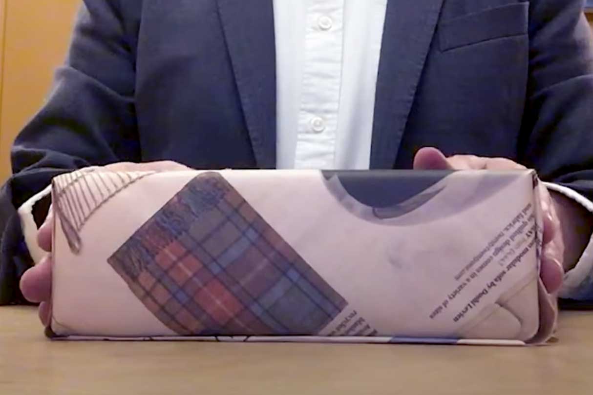 gifrt-wrapped-in-newspaper