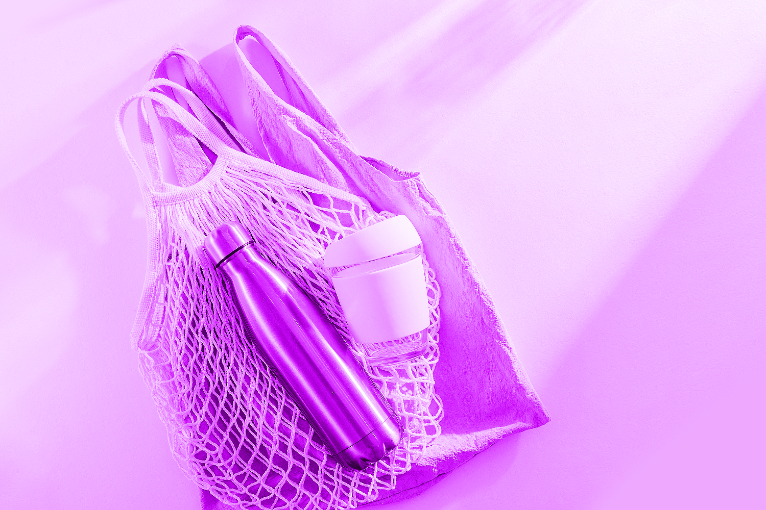 reusable wate rbottle coffee cup and grocery bag